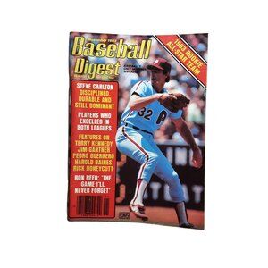 Baseball Digest November 1983 Steve Carlton Philadelphia Phillies NO Label